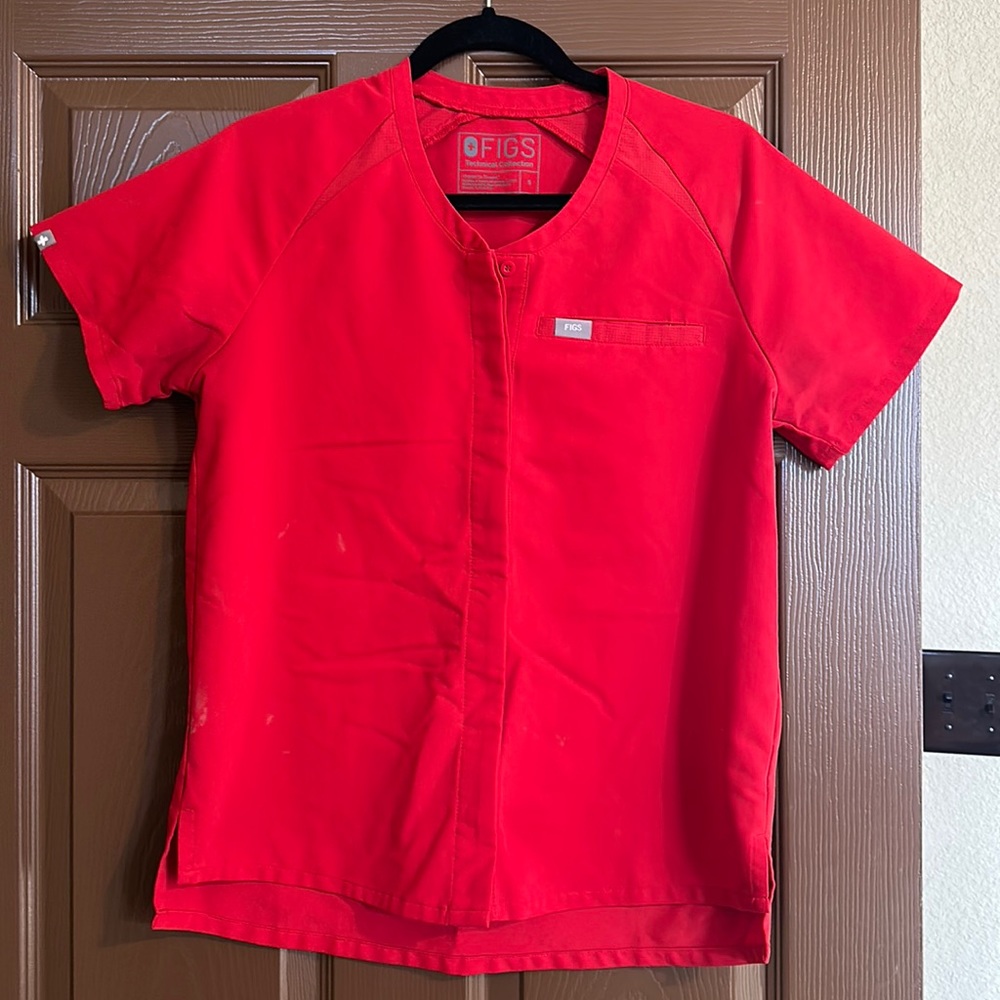 Red FIGS Scrub Top size Small